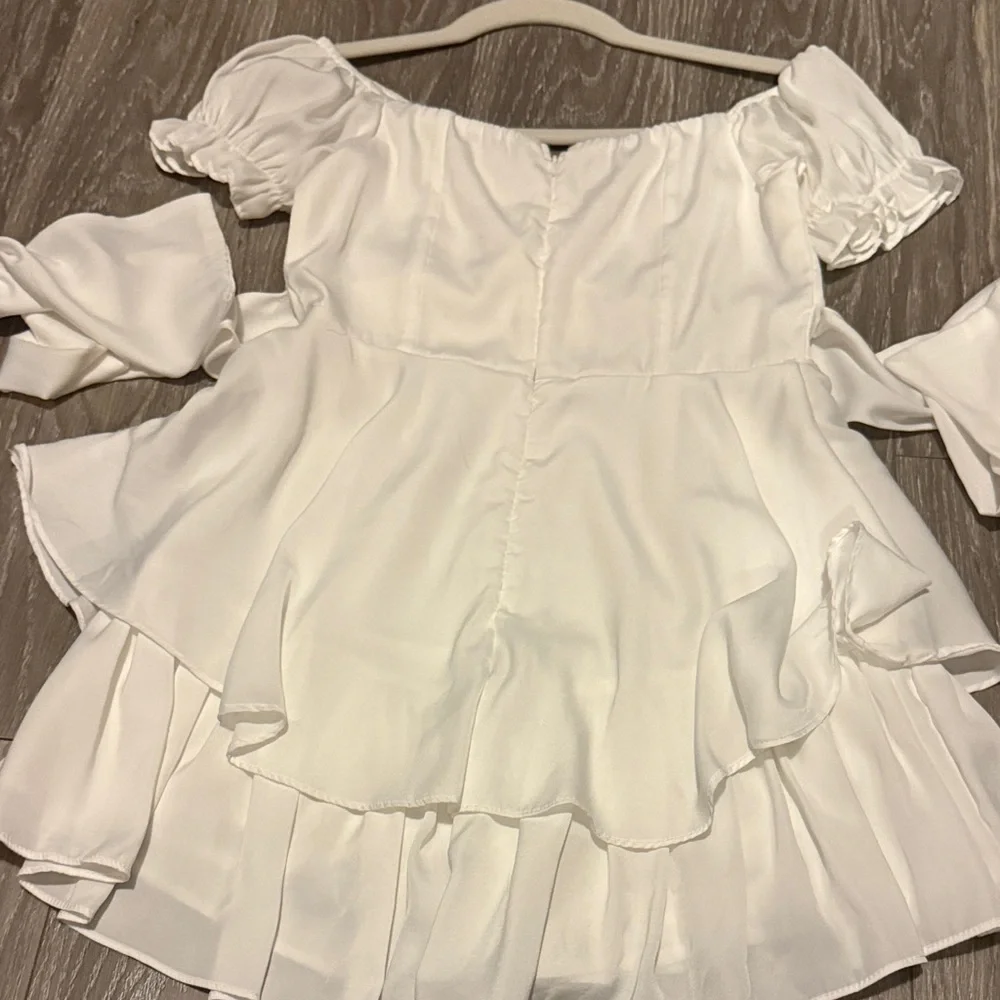 White Ruffled Off-Shoulder Dress American Threads - Picture 3 of 3